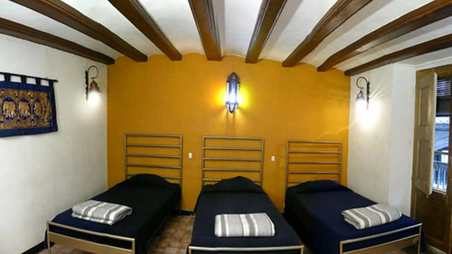 Serenity Gotic Hostel Barcelona